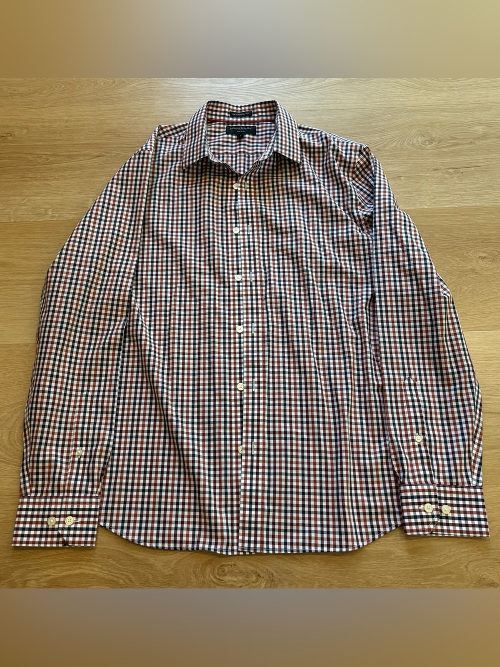 Banana Republic Men's Red, Navy & White Checked Dress Shirt
